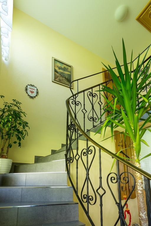 Biancas Ferienwohnung Im Haus Roswitha Tumpen エクステリア 写真