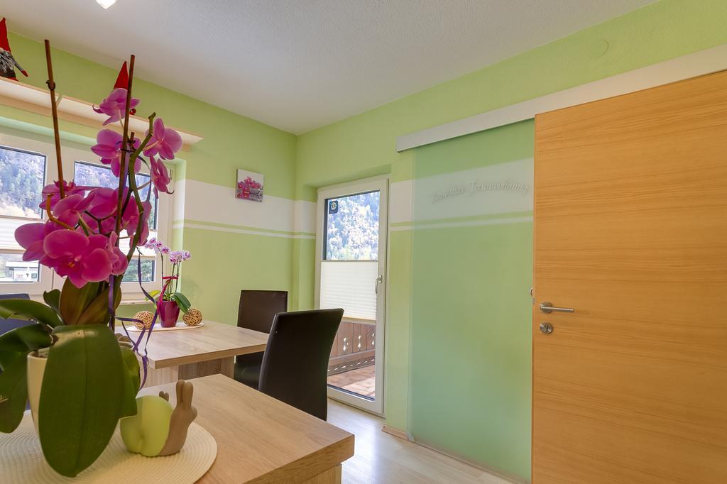 Biancas Ferienwohnung Im Haus Roswitha Tumpen エクステリア 写真